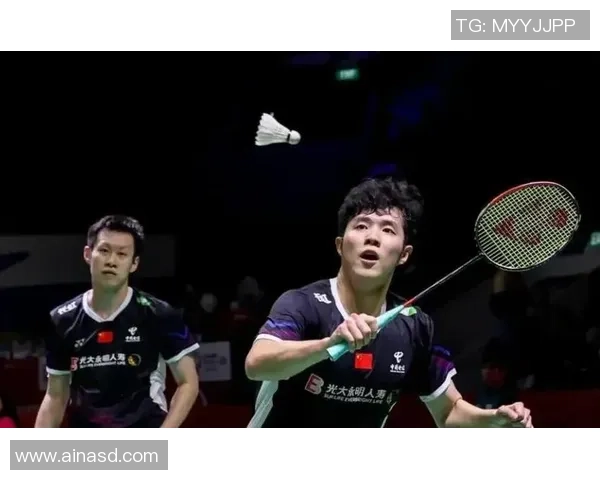 南京羽毛球队在世锦赛积分榜上以72分稳居第一名,展现强劲实力 南京羽毛球队在世锦赛积分榜上以72分稳居第一名,展现强劲实力